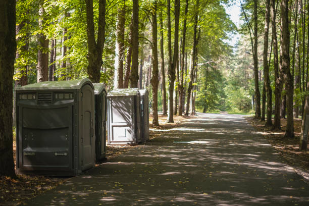 Best Luxury portable toilet rental  in Monmouth, OR